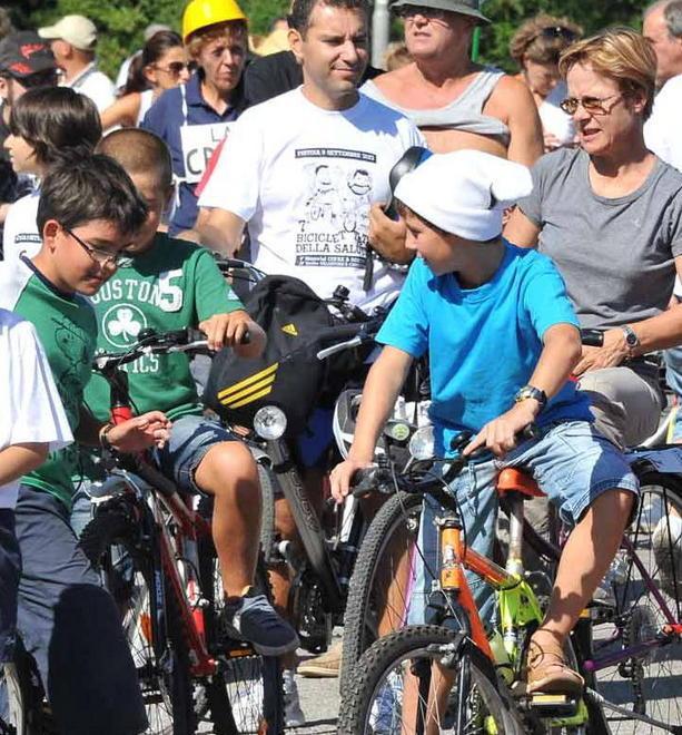 Una biciclettata dedicata all’acqua