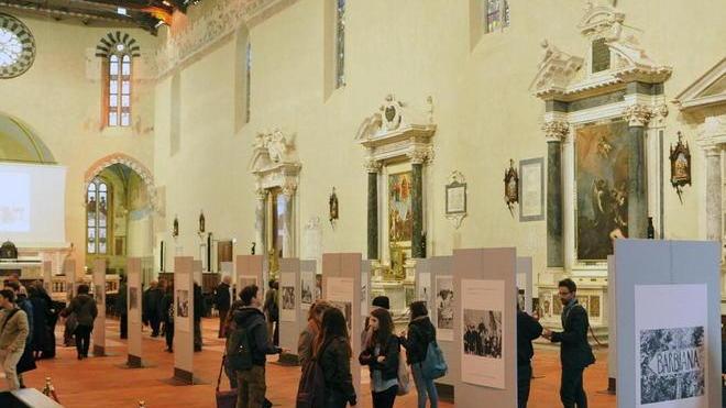 Inaugurata la mostra su Barbiana e don Milani
