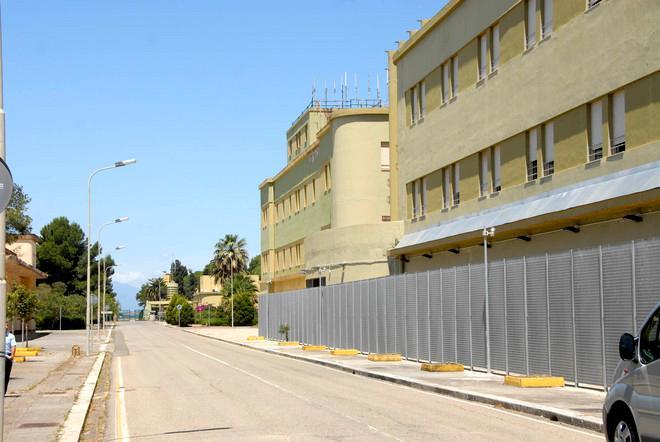 Quattro migranti bloccati in strada dalla polizia 