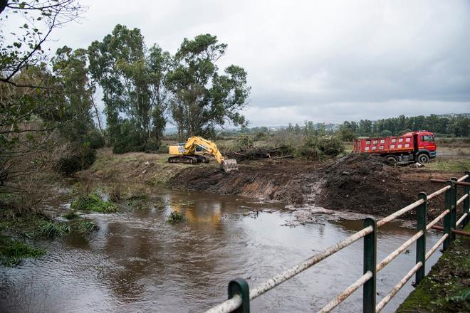 Migliaia di litri di gasolio nel rio San Giovanni 