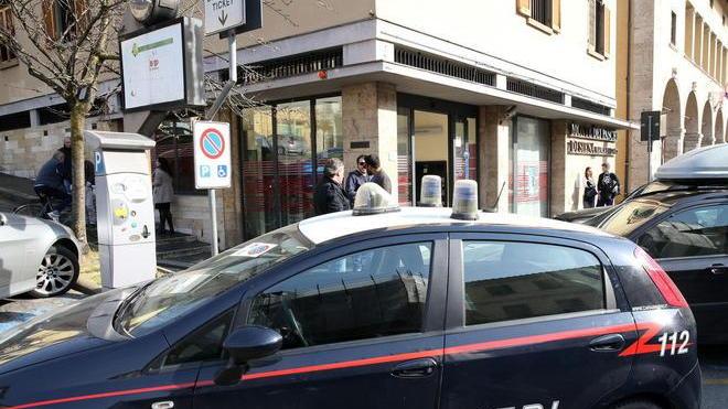 Arrestato dopo il tentato furto in negozio