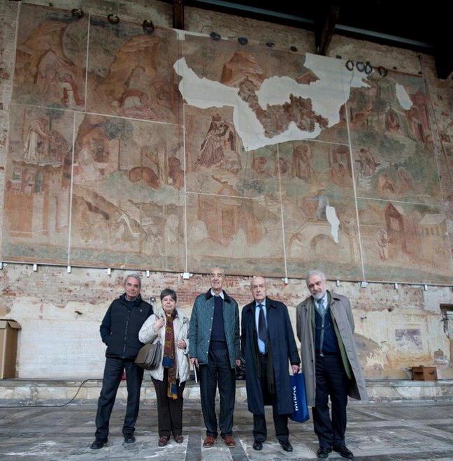 Ricollocati sulla parete gli affreschi di Buffalmacco 