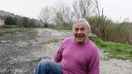 Frana la strada, famiglie in allarme per le loro case