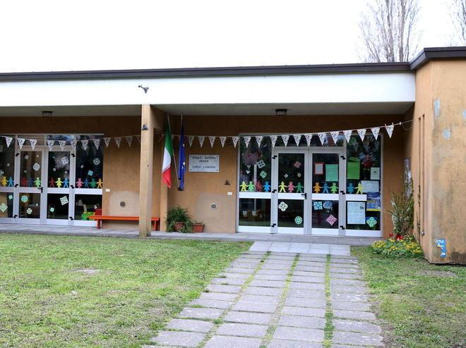 Veleno per topi dentro la scuola materna 