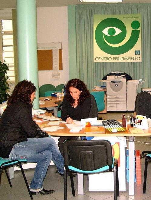 Lavoro, gelata sulle nuove assunzioni 