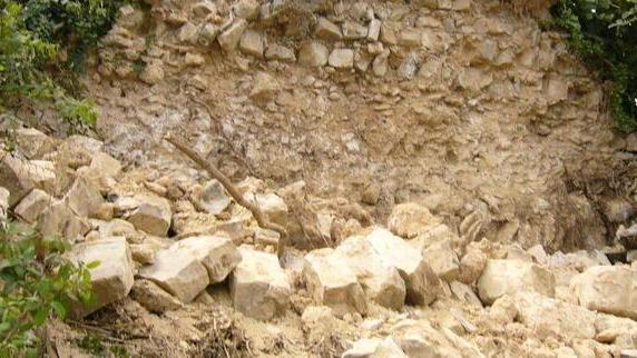 Ora il progetto è pronto si restaurano le mura