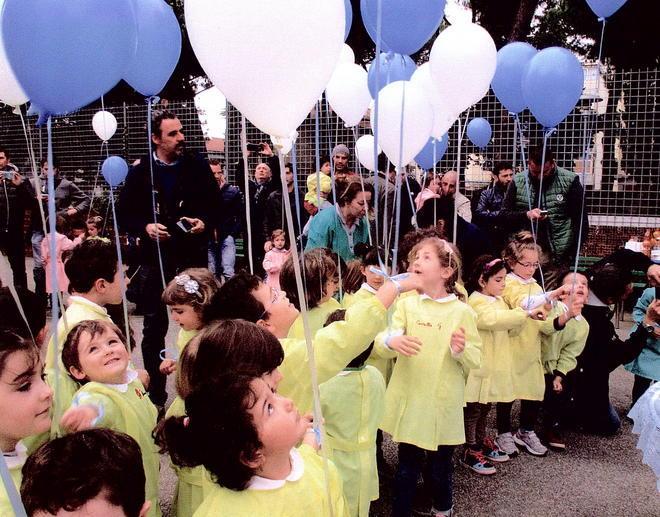 Palloncini, dolci e preghiere per festeggiare tutti i papà