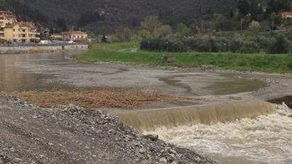 Cavalciotto, tubazioni otturate e un “tappo” di arbusti
