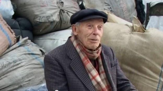 I “cenciaioli” raccontano la storia del mito degli stracci a Prato