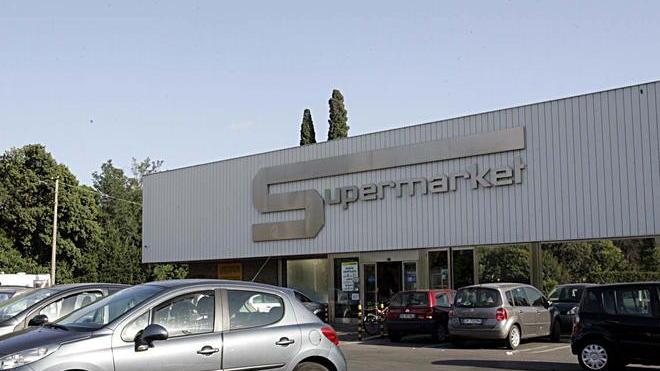 Sì al trasferimento del supermarket Esselunga