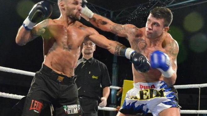 Thai boxe, domenica Redi al palasport