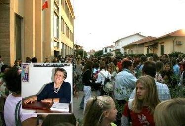 Appello a Renzi per salvare la preside 