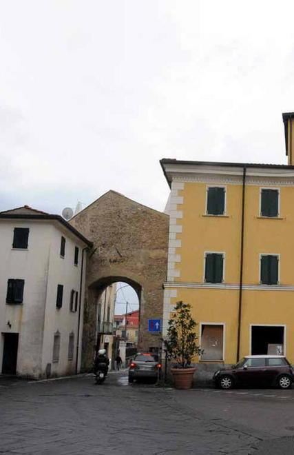 Arrivano i sensi unici in via Prado e via Bibolotti