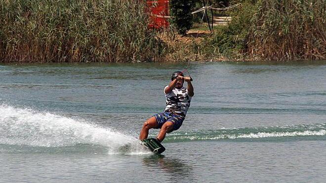 Altre 2 rampe nel lago: si lancia il windsurf