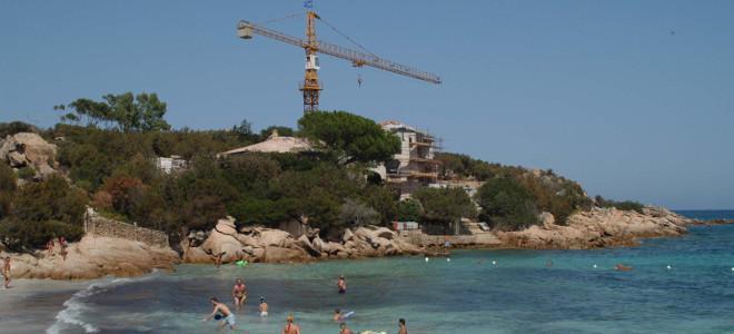 Coste e cemento,  Pigliaru azzera il Ppr di Cappellacci 