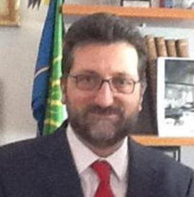 La maggioranza vacilla sul regolamento