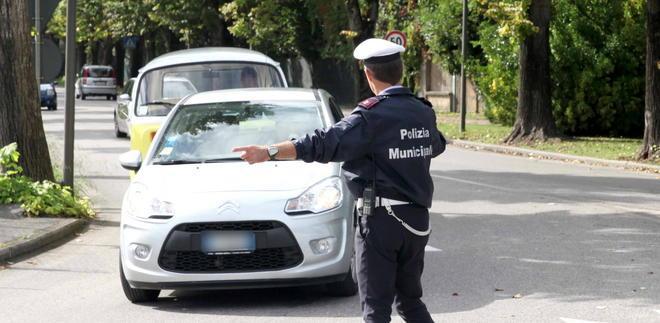 Bagni, selezione per assumere vigili stagionali 