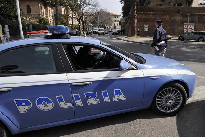 Beccato mentre tenta di rubare un motociclo: arrestato 
