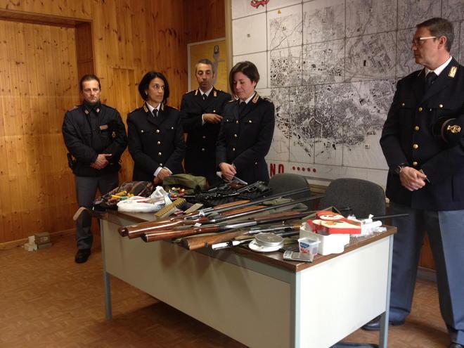 Livornese arrestato per spaccio, in casa aveva un chilo di marijuana 