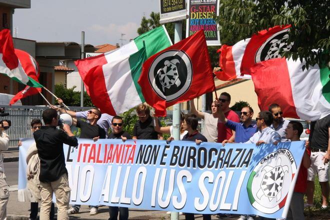 CasaPound in corteo, la sinistra invita a boicottare la manifestazione 