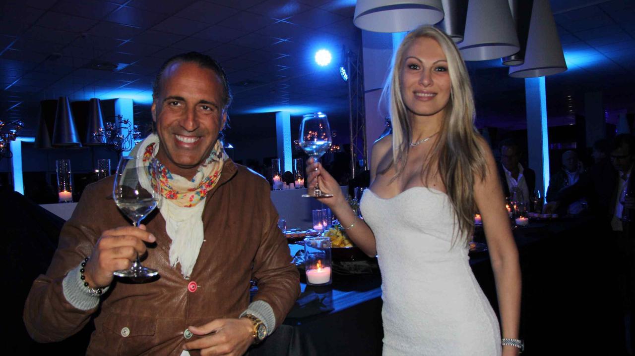 In centinaia alla festa della nuova concessionaria della Mercedes