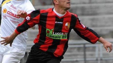 Lucchese in alto mare De Luca o Raicevic al posto di Caboni?