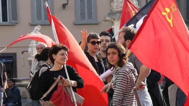 Corteo e slogan di Casa Pound contro l’immigrazione