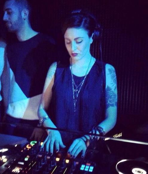 Dj e stilista: il successo delle magliette di Ilaria 