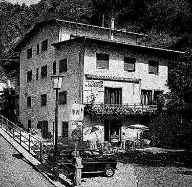 Addio al glorioso albergo Scoiattolo 