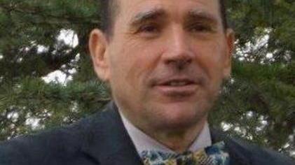 Il centrodestra punta sull’ex Pd