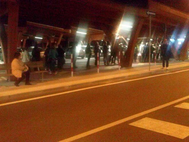 Macchinette guaste, auto intrappolate nel parcheggio dell’ospedale 