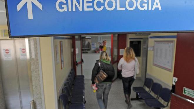 Aborto, quattro medici su dieci sono obiettori di coscienza