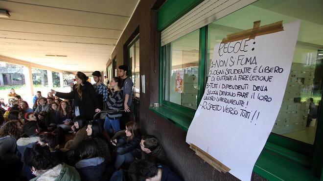 No alla ricreazione in classe, parte la protesta all’Enriques