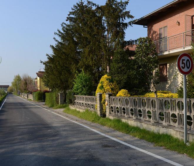Ladri assaltano una casa: razzia in pieno giorno 