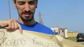 Volontari ecologisti cercansi