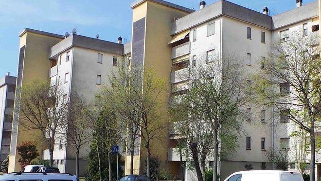 Bolletta non pagata, tagliano la luce in via Fardella