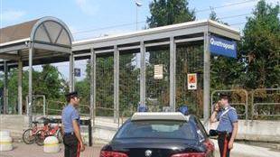 Va a processo, dopo anni picchia il testimone