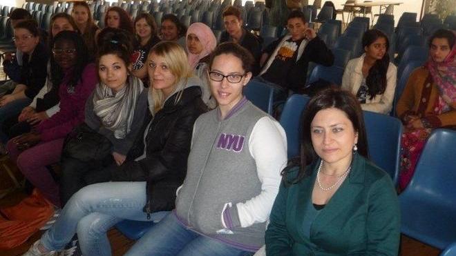 Studenti alle prove del “Barbiere”