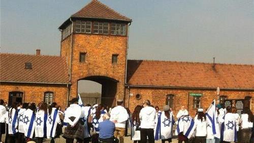 Un Treno per Auschwitz 2014/ Missione compiuta: rivivi il loro viaggio