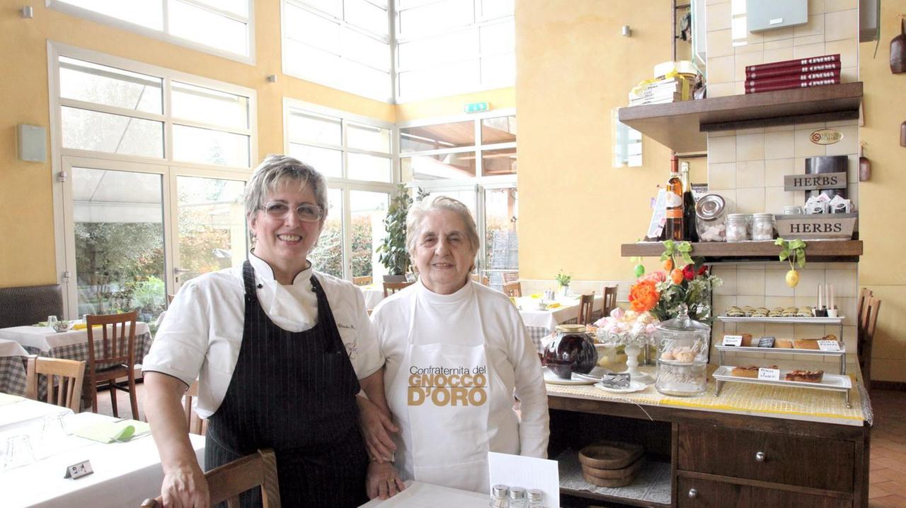 Modena, partorisce nel parcheggio dell’osteria Ponte Guerro - FOTO