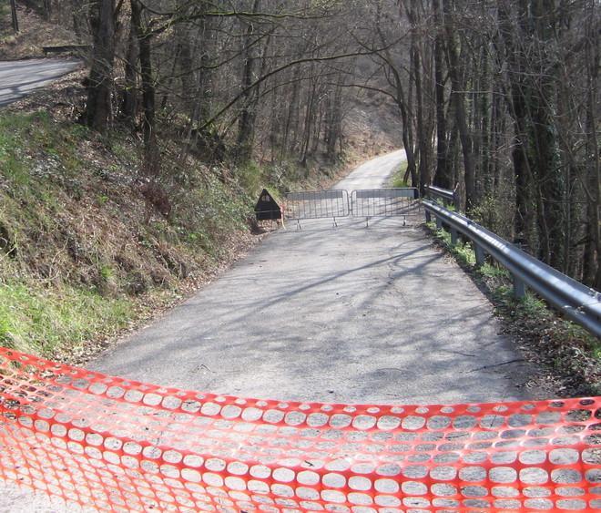 Gombola, continuano i disagi per la frana sulla Fondovalle