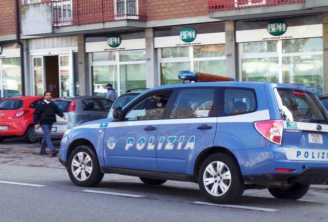 Playstation nei pantaloni, scoperto grazie alle telecamere