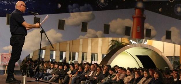 Nori, i “campi” e il mondo di oggi 