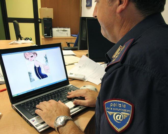 Pubblica annunci erotici con i dati di una modenese: denunciato 