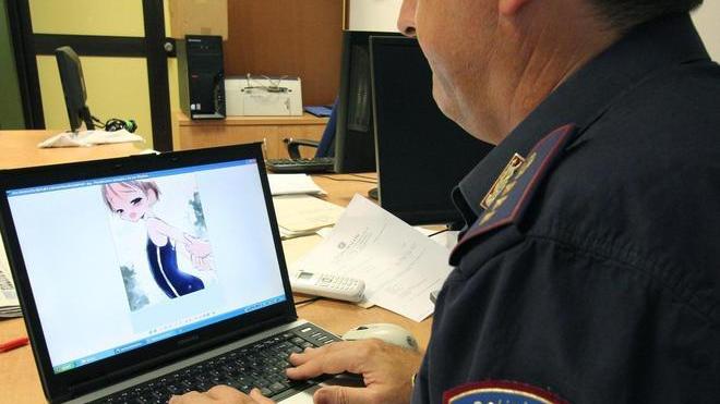 Pubblica annunci erotici con i dati di una modenese: denunciato