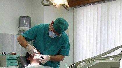 I carabinieri scoprono falso dentista
