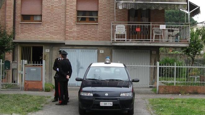 Trovato morto in casa