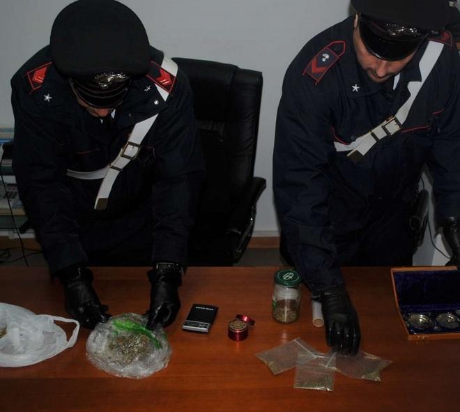 Disoccupato di 57 anni arrestato per spaccio 