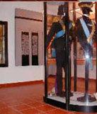 In regalo un dépliant sul museo dei “sassarini” 
