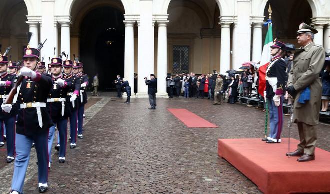 Il ministro Pinotti “debutta” a Modena davanti ai cadetti 